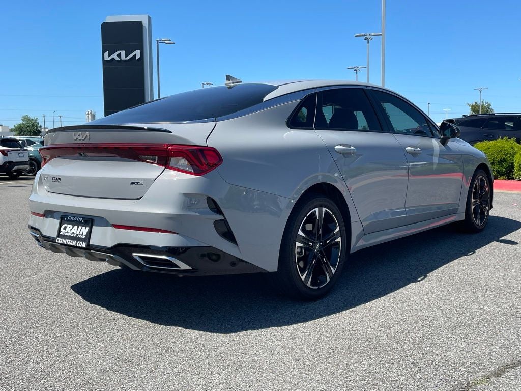 2024 Kia K5 GT-Line
