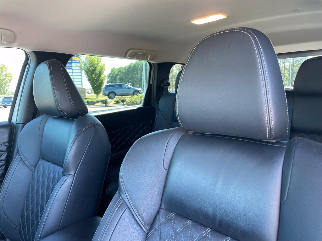 2022 Mitsubishi Outlander SEL