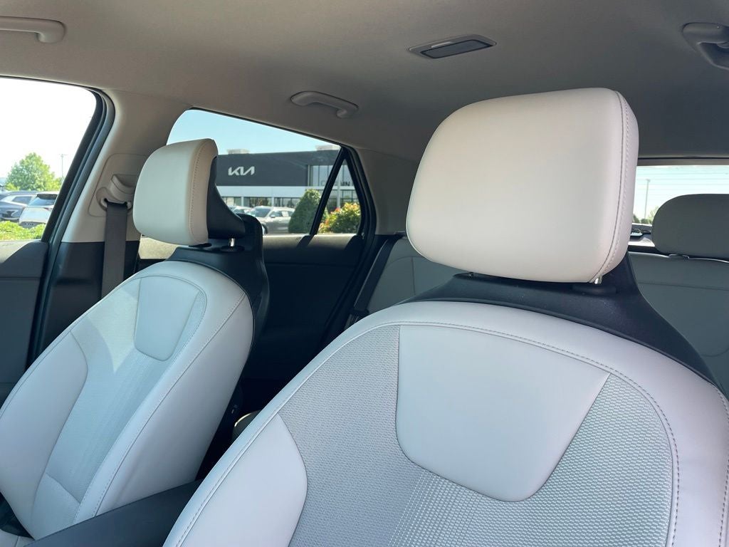 2026 Kia Niro EX