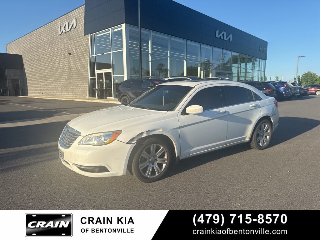 2013 Chrysler 200 Touring - WHOLESALE / AS-IS