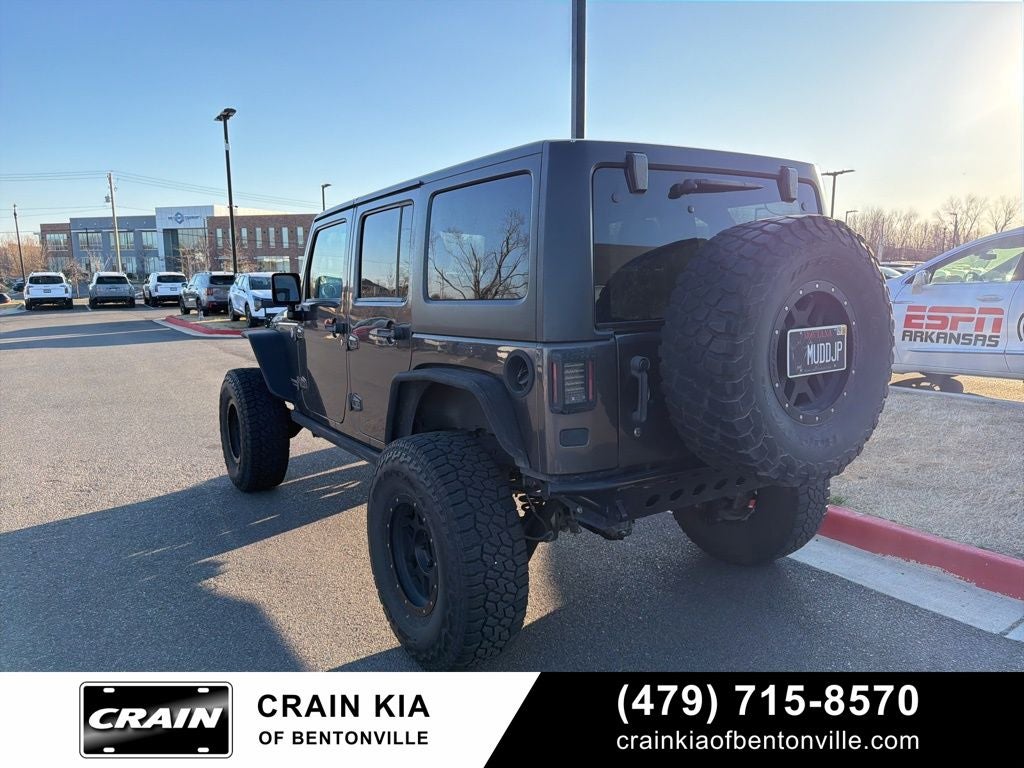 2014 Jeep Wrangler Unlimited Rubicon - LIFTED! / 4WD / CLEAN CARFAX