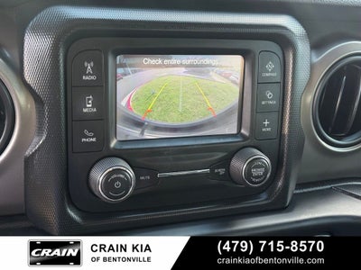 2018 Jeep Wrangler Unlimited Sport - 4WD / CLEAN CARFAX / LIFTED!