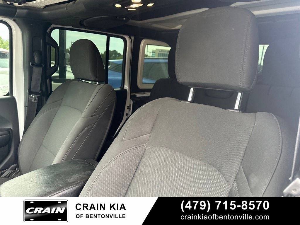 2021 Jeep Wrangler Unlimited Willys - 4WD / CLEAN CARFAX