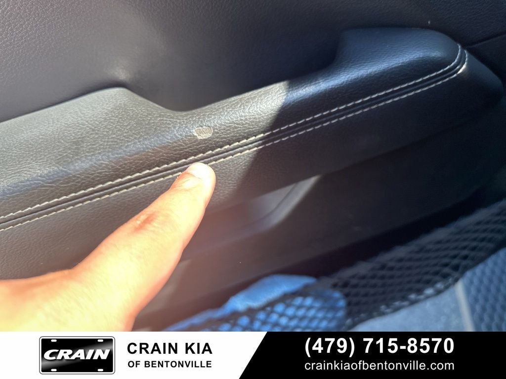 2018 Jeep Wrangler Unlimited Sahara - 4WD / ONE OWNER / LIFTED!