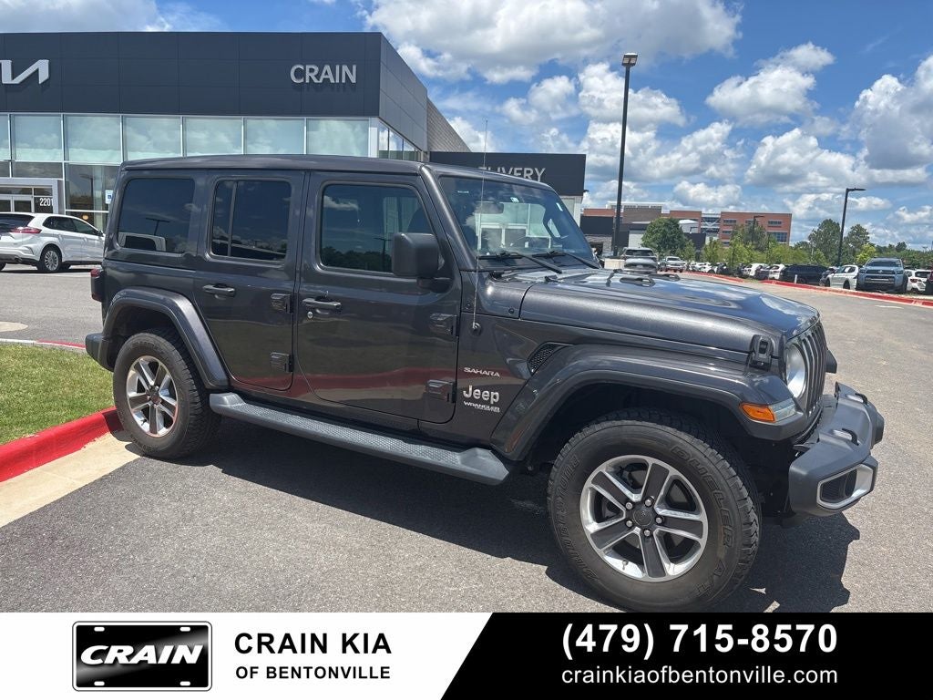 2020 Jeep Wrangler Unlimited Sahara - 4WD / SKY ONE TOUCH / ONE OWNER