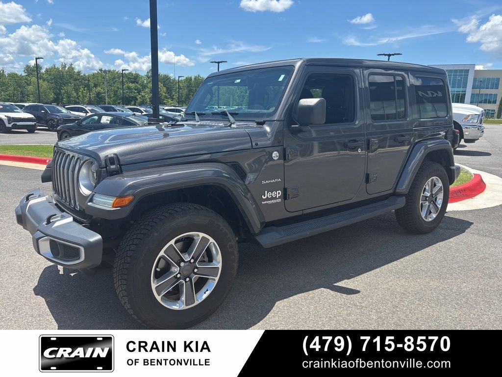 2020 Jeep Wrangler Unlimited Sahara - 4WD / SKY ONE TOUCH / ONE OWNER