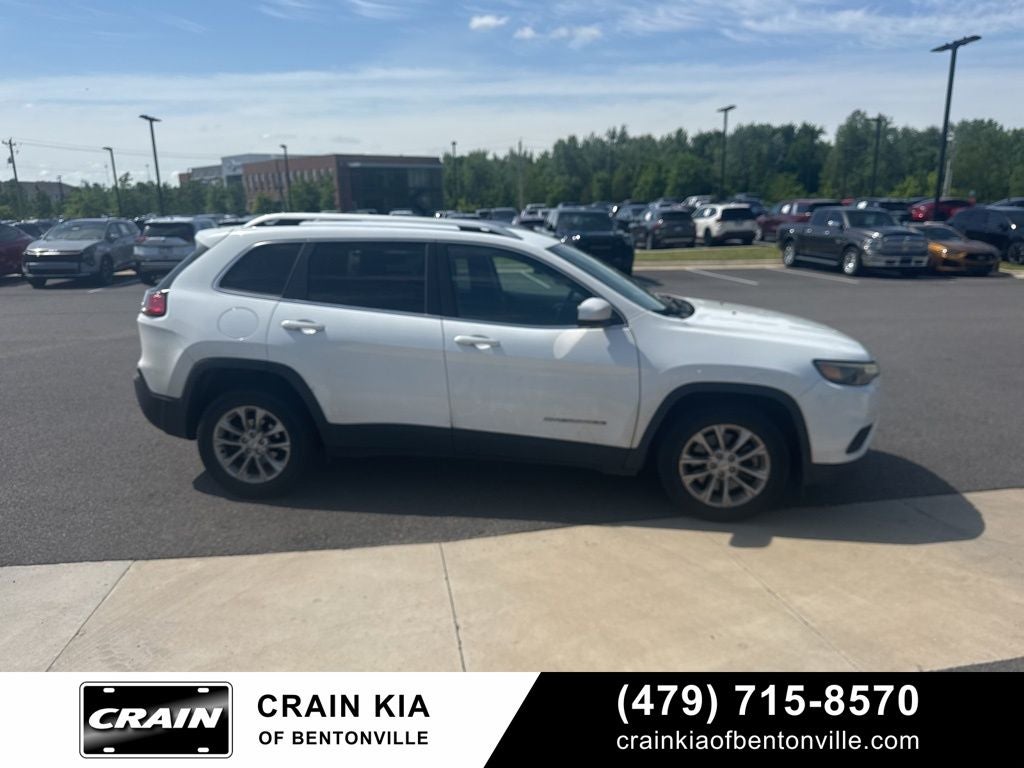 2019 Jeep Cherokee Latitude - CARFAX ONE OWNER