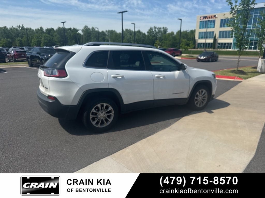 2019 Jeep Cherokee Latitude - CARFAX ONE OWNER