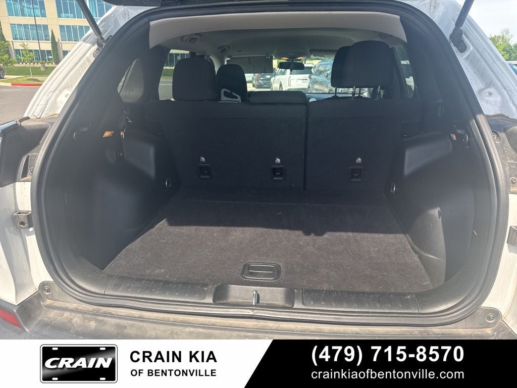 2019 Jeep Cherokee Latitude - CARFAX ONE OWNER