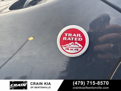 2016 Jeep Cherokee Trailhawk - 4WD / SUNROOF / CLEAN CARFAX