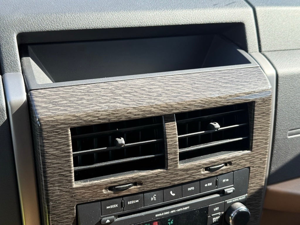 2012 Jeep Liberty Limited - 4WD / CLEAN CARFAX