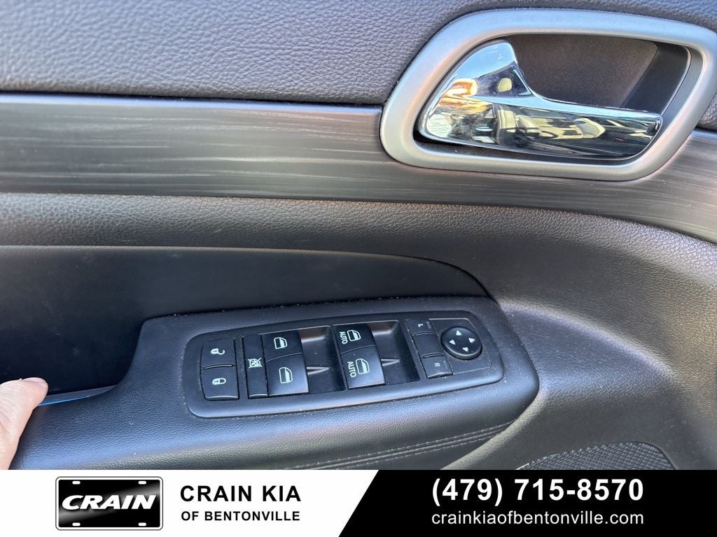 2019 Jeep Grand Cherokee Altitude - SUNROOF / CLEAN CARFAX