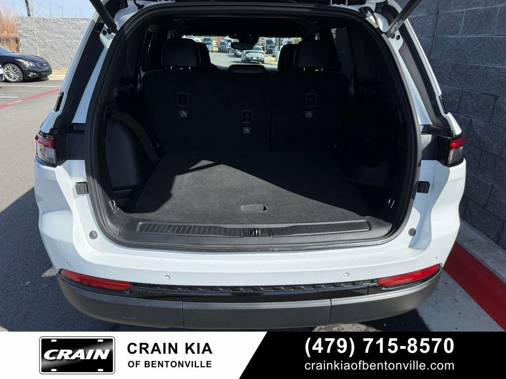 2023 Jeep Grand Cherokee Altitude - 4WD / CARFAX ONE OWNER