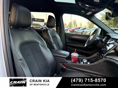 2024 Jeep Grand Cherokee L Altitude X - 4WD / PANORAMIC SUNROOF / CLEAN CARFAX