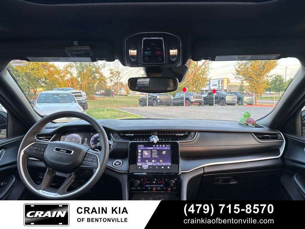 2024 Jeep Grand Cherokee L Altitude X - 4WD / PANORAMIC SUNROOF / CLEAN CARFAX