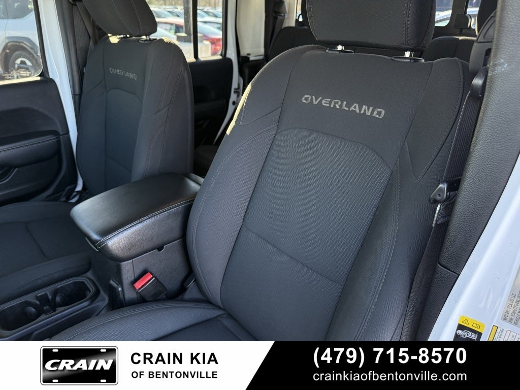 2022 Jeep Gladiator Overland - 4WD / CLEAN CARFAX