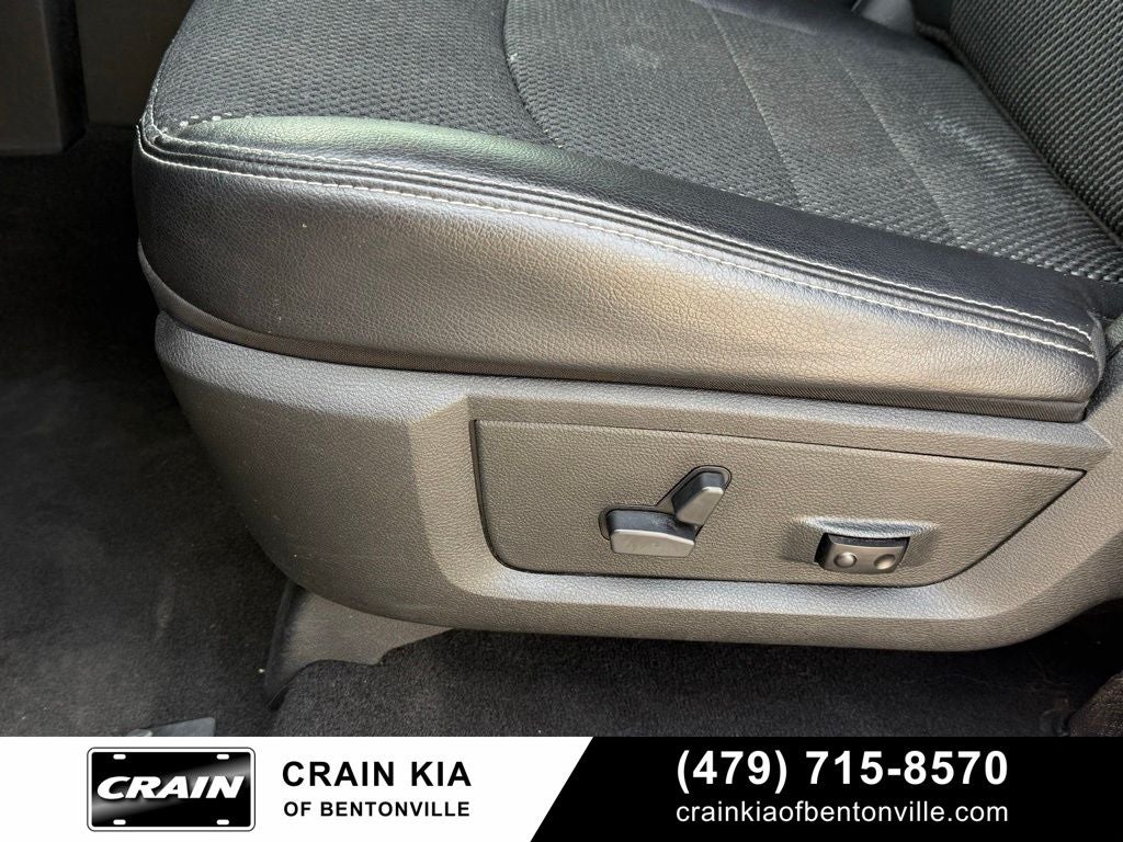 2018 RAM 1500 Sport - 4WD / CLEAN CARFAX