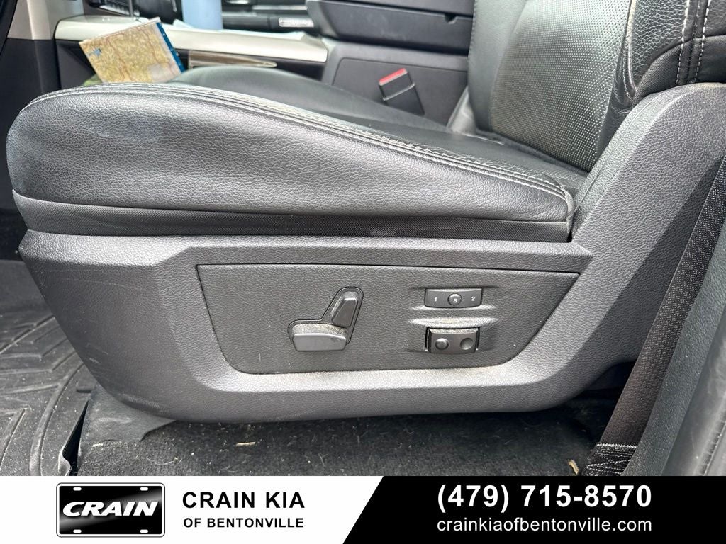 2016 RAM 1500 Laramie - 4WD / CLEAN CARFAX / ONE OWNER