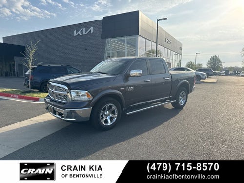 2015 RAM 1500 Laramie - 4WD / SUNROOF