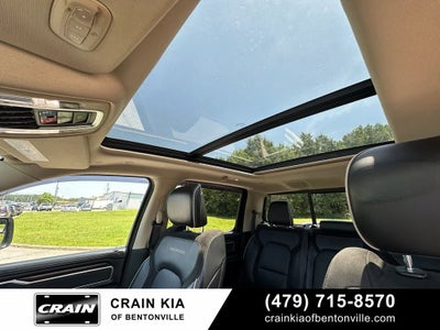 2021 RAM 1500 Laramie - 4WD / PANORAMIC SUNROOF / CLEAN CARFAX