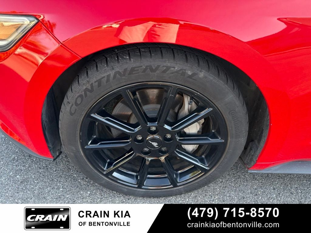 2016 Ford Mustang GT - 5.0 L V8 / CLEAN CARFAX