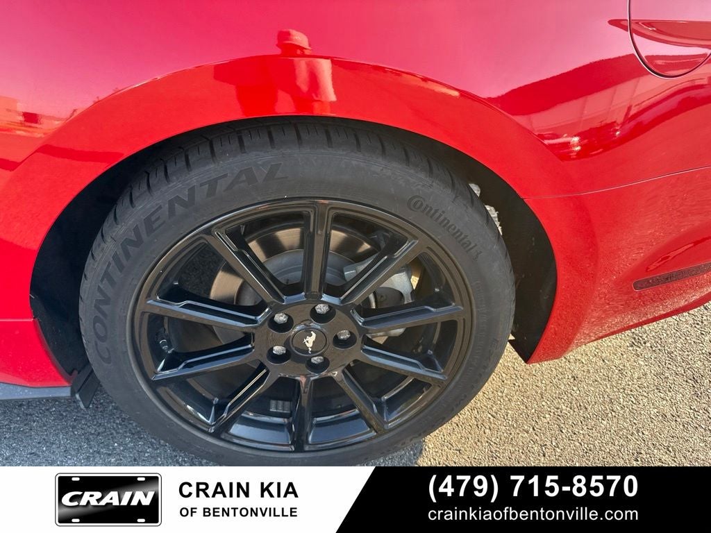 2016 Ford Mustang GT - 5.0 L V8 / CLEAN CARFAX