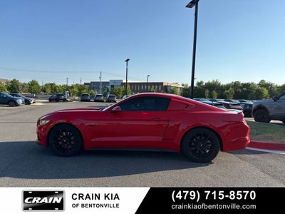 2016 Ford Mustang GT - 5.0 L V8 / CLEAN CARFAX