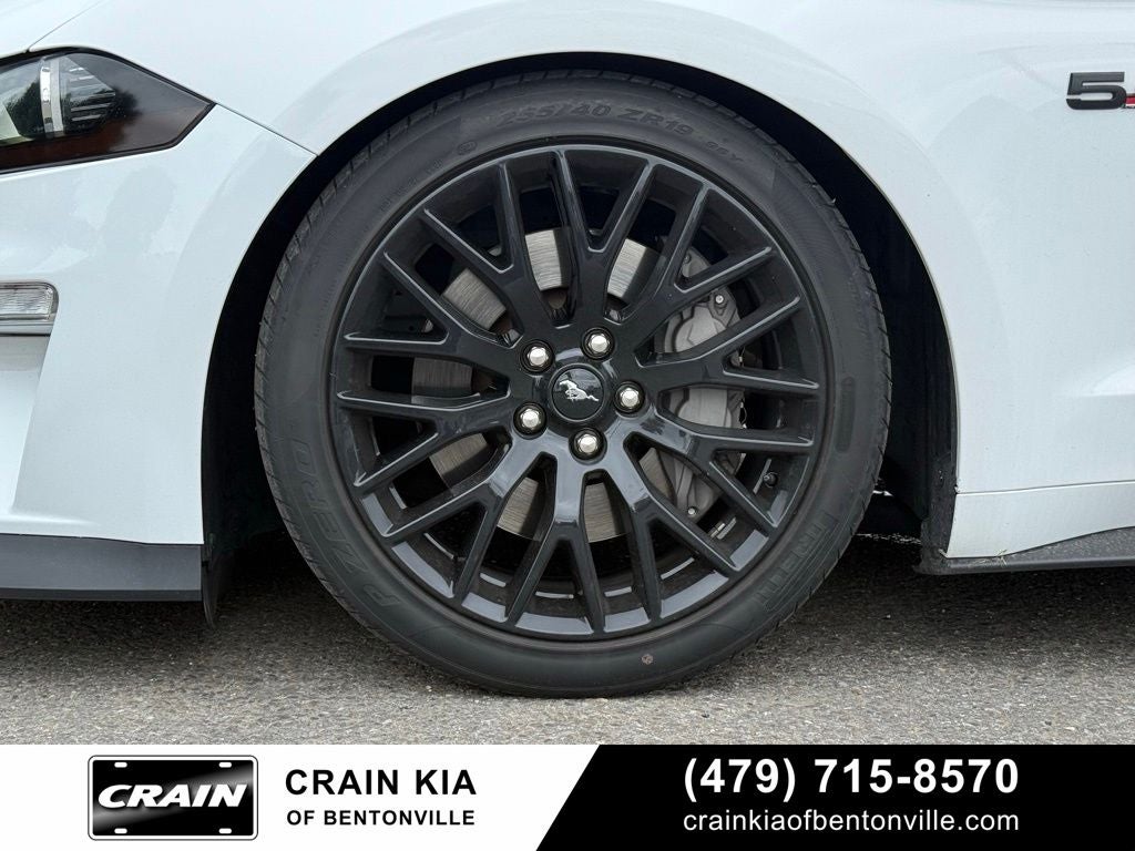 2020 Ford Mustang GT Premium - CLEAN CARFAX HISTORY