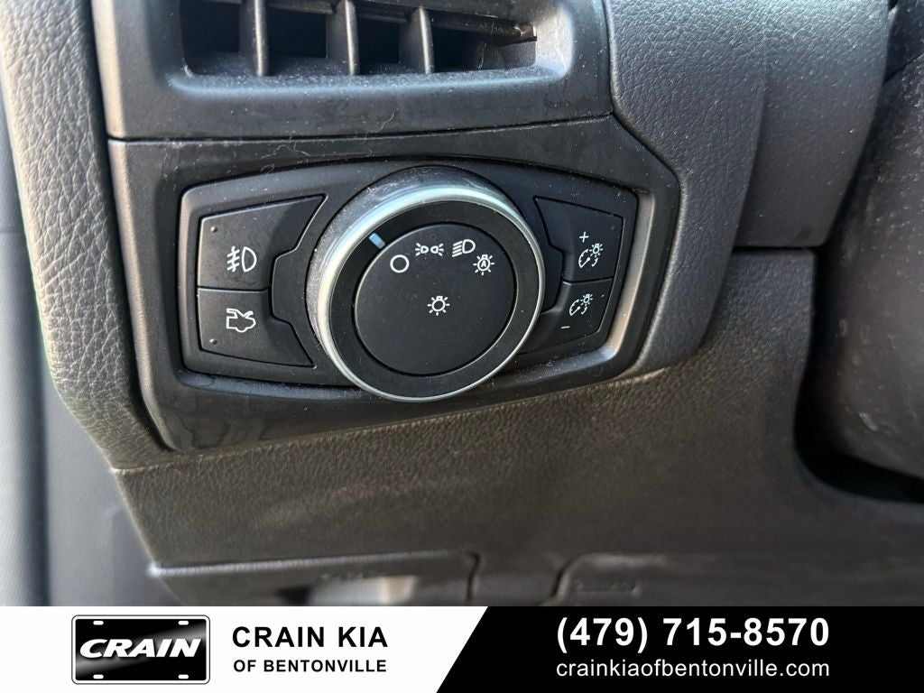 2018 Ford Focus Titanium - SUNROOF / CLEAN CARFAX / LOW MILES!