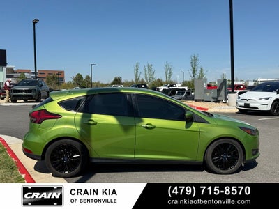2018 Ford Focus Titanium - SUNROOF / CLEAN CARFAX / LOW MILES!