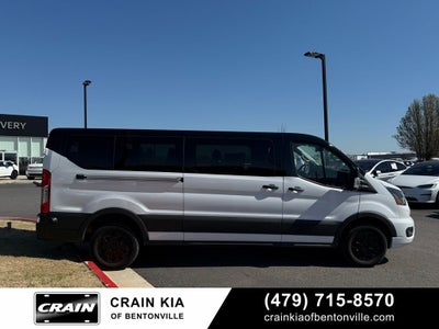 2024 Ford Transit-350 XLT - 12 PASSENGER / CLEAN CARFAX / ONE OWNER