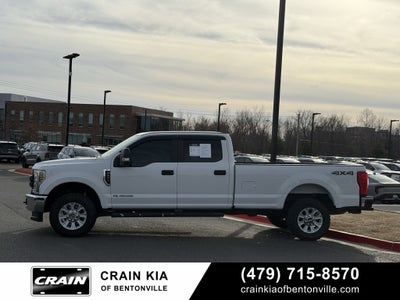 2019 Ford F-250SD XL - 4WD / CLEAN CARFAX