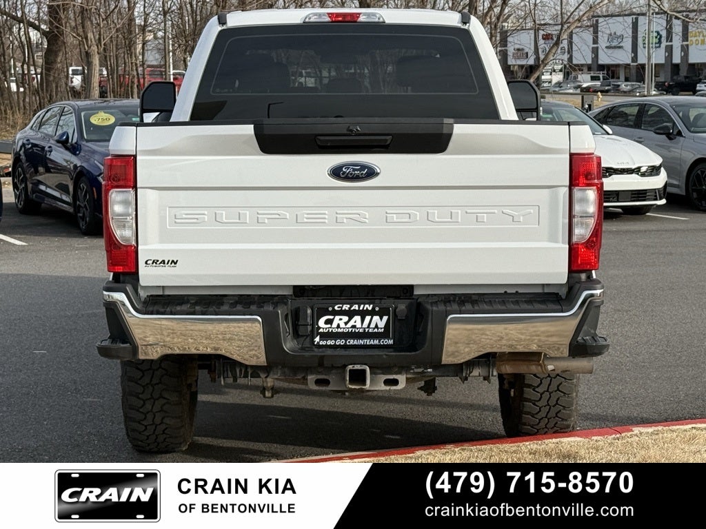 2019 Ford F-250SD XL - 4WD / CLEAN CARFAX