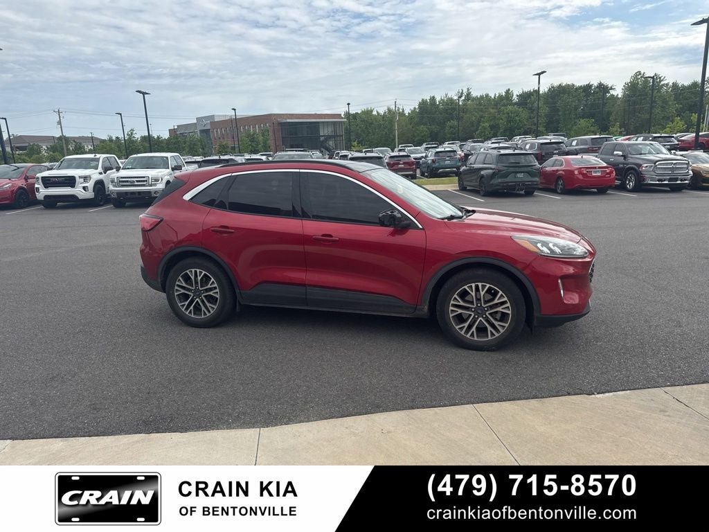 2020 Ford Escape SEL - PANORAMIC SUNROOF