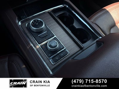 2024 Ford Expedition Limited - 4WD / PANORAMIC SUNROOF / CARFAX ONE OWNER