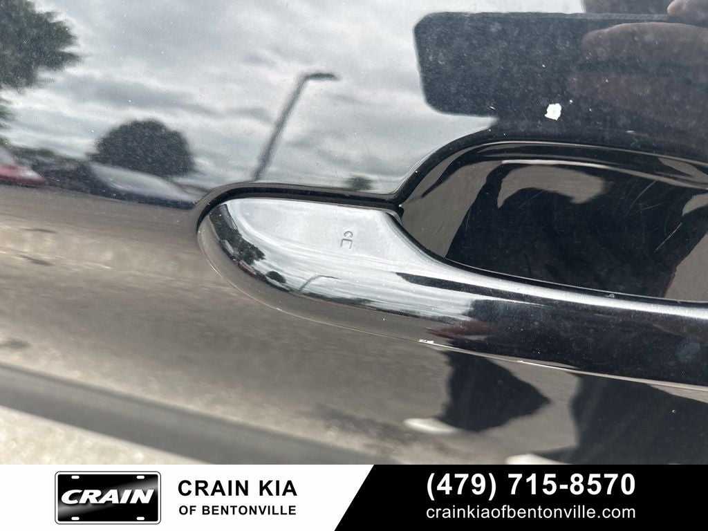 2020 Ford Explorer XLT - CARFAX ONE OWNER