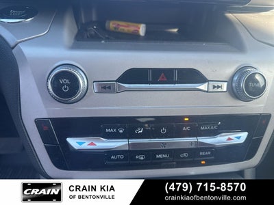 2023 Ford Explorer XLT - CLEAN CARFAX / ONE OWNER / 3RD ROW