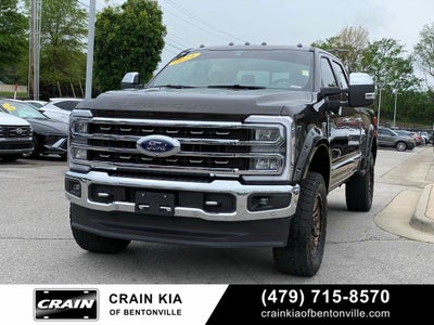 2024 Ford F-250SD King Ranch - 4WD / CLEAN CARFAX / LIFTED!