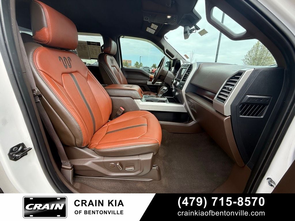 2019 Ford F-150 King Ranch - 4WD / LIFTED! / CLEAN CARFAX
