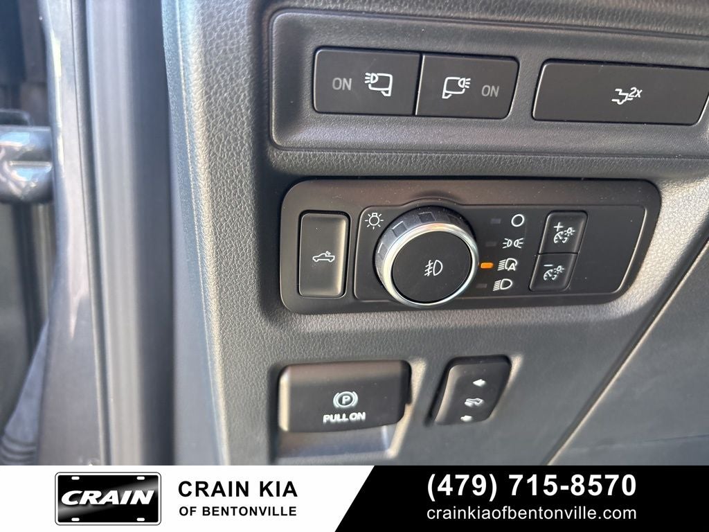 2022 Ford F-150 XLT - 4WD / 302A HIGH / $60,700 MSRP