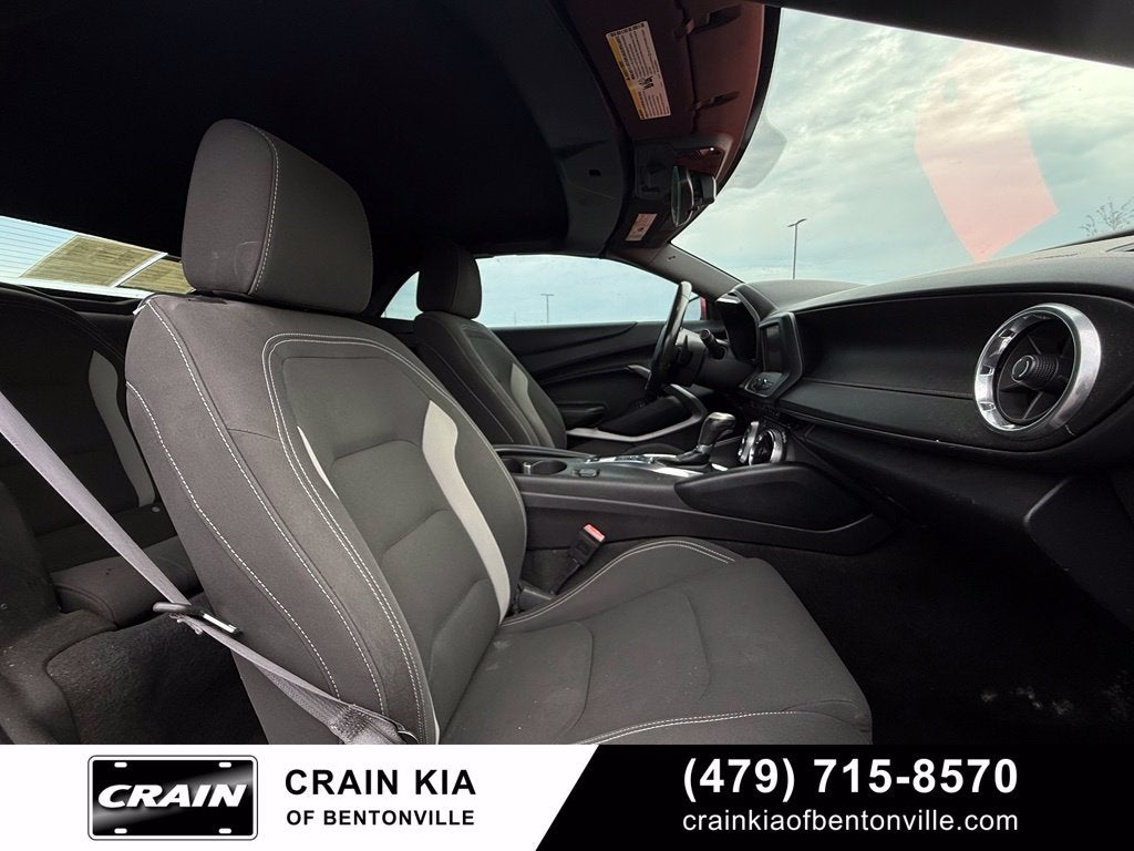 2016 Chevrolet Camaro 1LT - CLEAN CARFAX
