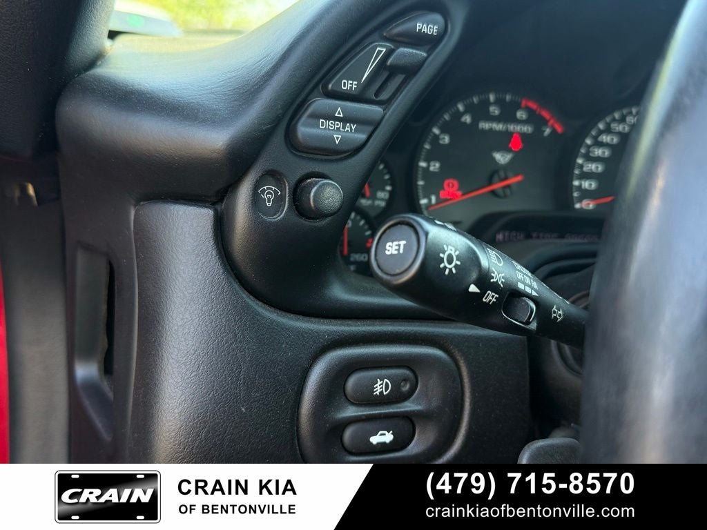 2004 Chevrolet Corvette Base - CLEAN CARFAX HISTORY