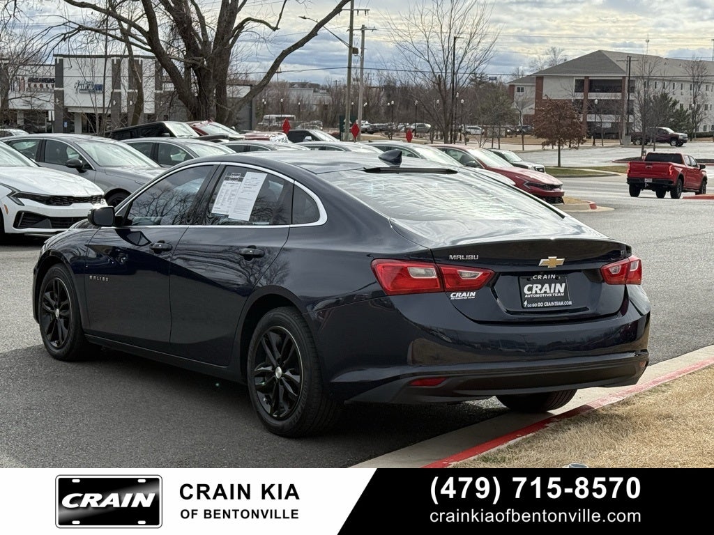 2017 Chevrolet Malibu LT 1LT