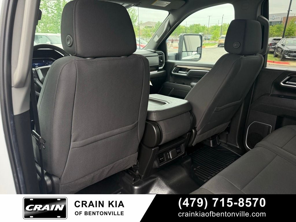 2025 Chevrolet Silverado 2500HD LT - 4WD / CLEAN CARFAX / ONE OWNER