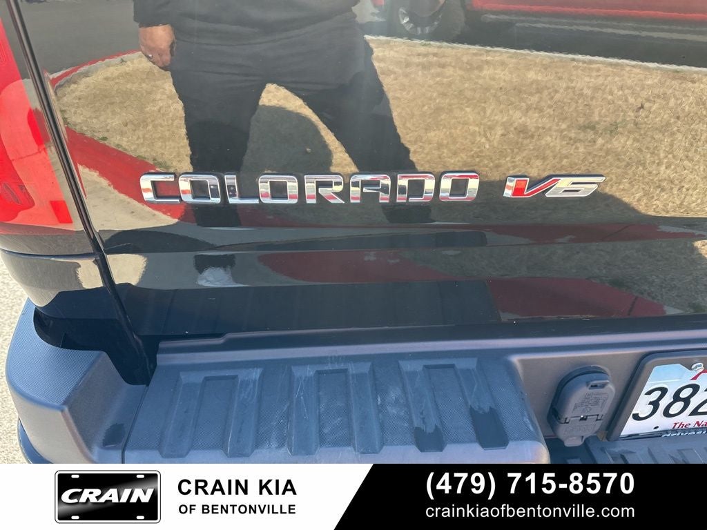 2017 Chevrolet Colorado Z71 - 4WD / CLEAN CARFAX HISTORY