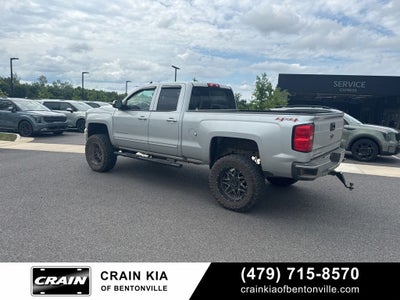 2017 Chevrolet Silverado 1500 LT - LIFTED! / CLEAN CARFAX / 4WD