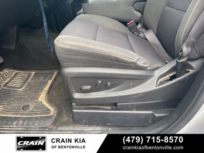 2017 Chevrolet Silverado 1500 LT - LIFTED! / CLEAN CARFAX / 4WD