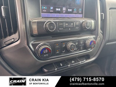 2017 Chevrolet Silverado 1500 LT - LIFTED! / CLEAN CARFAX / 4WD