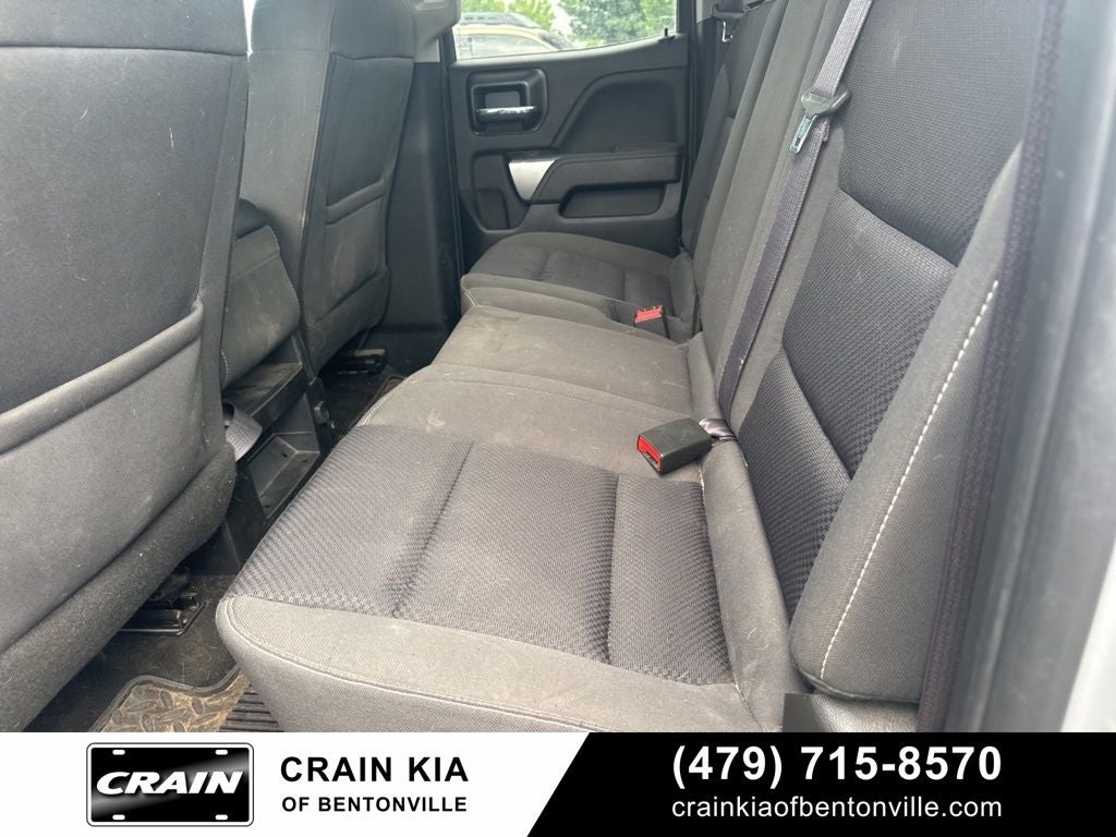 2017 Chevrolet Silverado 1500 LT - LIFTED! / CLEAN CARFAX / 4WD