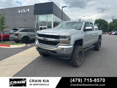 2017 Chevrolet Silverado 1500 LT - LIFTED! / CLEAN CARFAX / 4WD